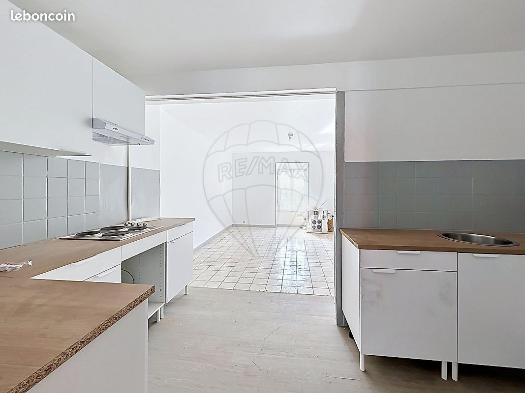 Appartement 4 pièces 75 m² · à L'Isle-sur-le-Doubs · 75 m² · 550 €/mois