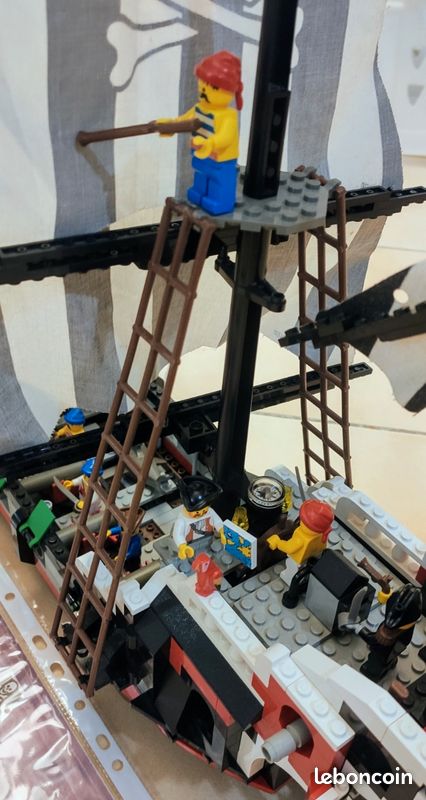 Lego 6286 Bateau pirate Skull's Eye Schooner Collection