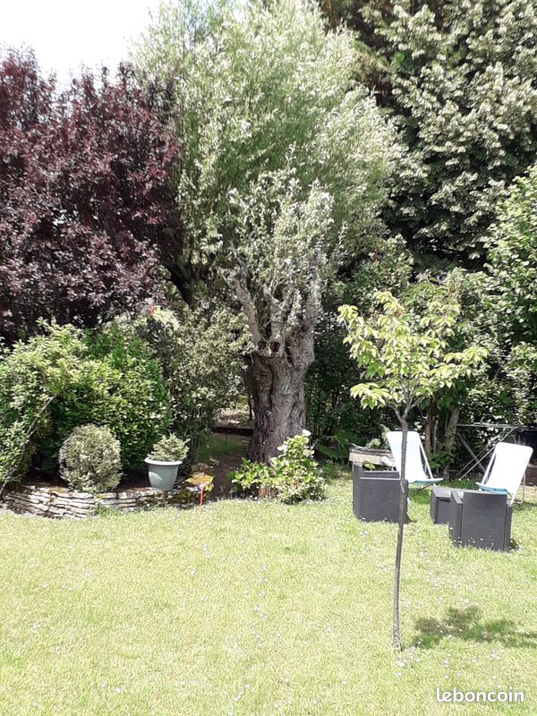 Maison 6 pièces 120 m² · à Saint-Amand-Montrond · 120 m² · 127 000 €