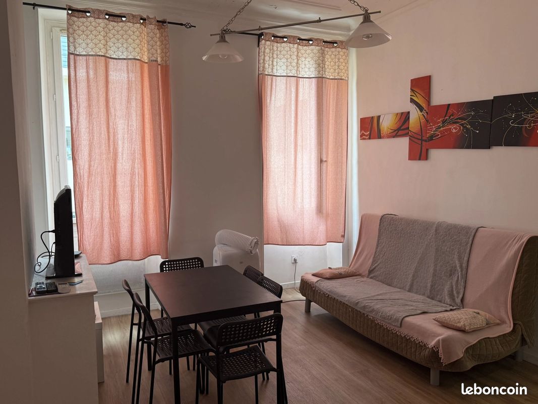 Appartement 3 pièces 45 m² · à Marseille · 45 m² · 930 €