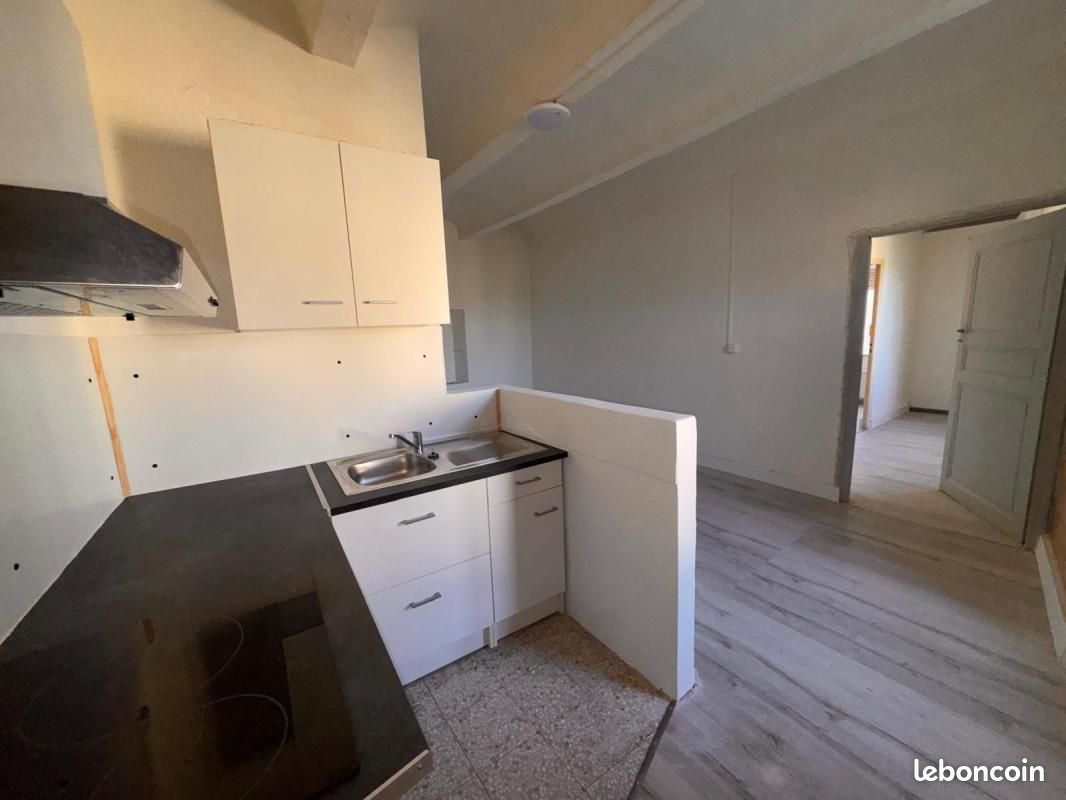 Appartement 2 pièces 40 m² · à Saint-Julien-de-Cassagnas · 40 m² · 430 €/mois