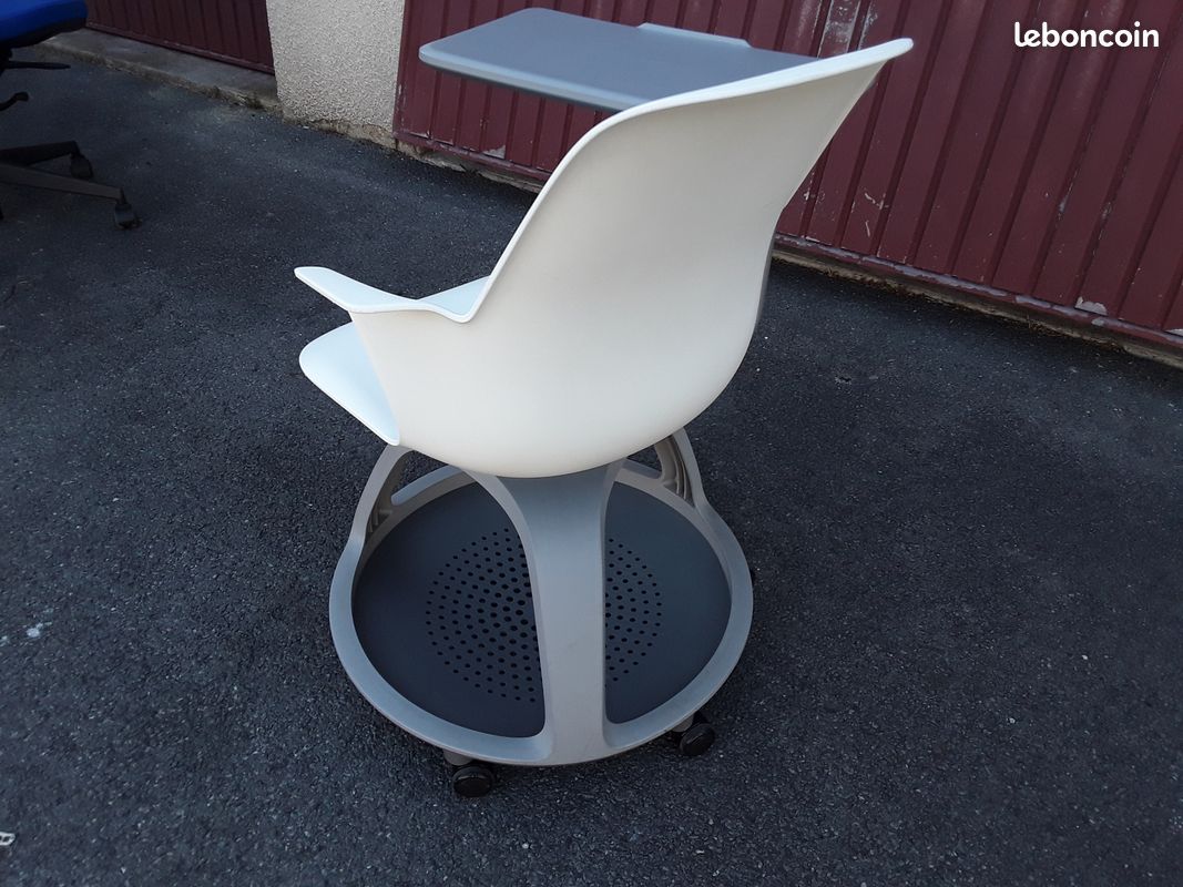 Vend Chaises bon prix (image 2)
