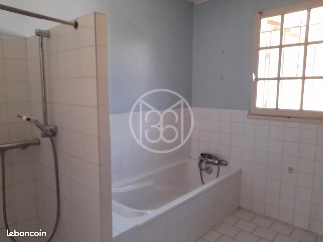 Maison de village 7 pièces 145 m² - Champniers 86400 (image principale 5)
