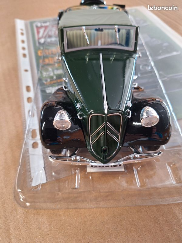 Solido 1/18 Citroën Traction Cabriolet Prestige 33 Verte - Hachette 06977 - Occasion Sous Blister