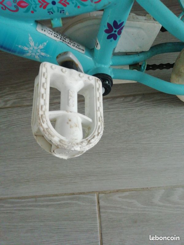 Vélo reine des neiges (image 9)