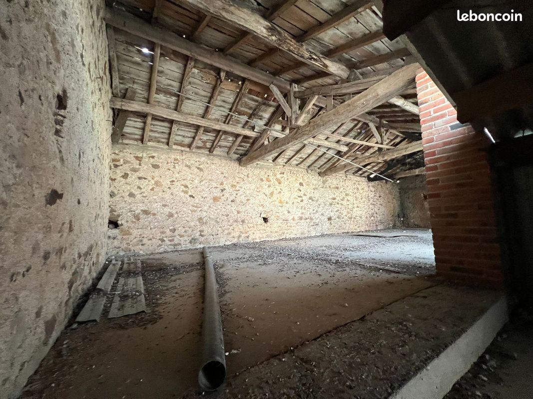 Maison 3 pièces 117 m² · à Coulonges-Thouarsais · 117 m² · 12 000 €