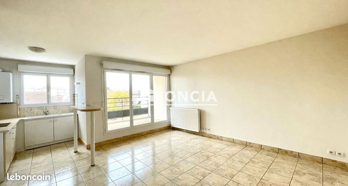 Appartement 3 pièces 62 m² · à Fleury-les-Aubrais · 62 m² · 741 €/mois