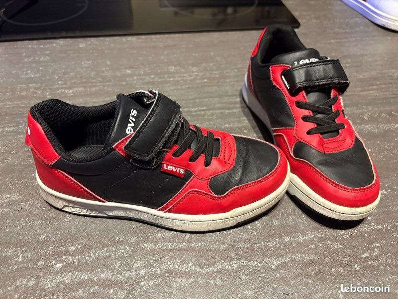 Achat Chaussures Chaussure Levis Garcon Rouge Levi's® Homme