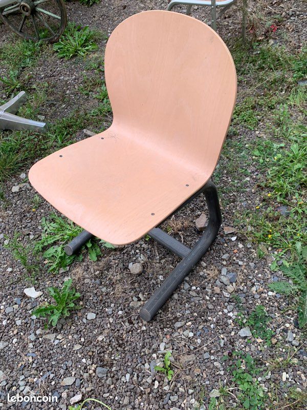 Chaise (image 1)