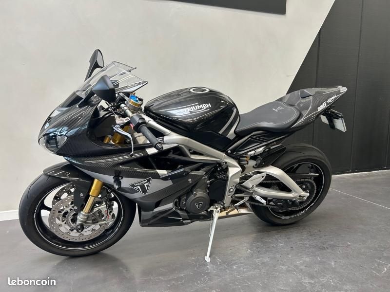 Triumph Daytona Daytona 765 Edition limitée Moto2 Motos