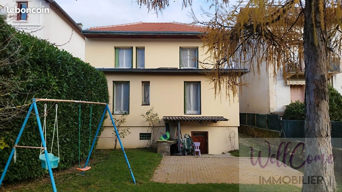 Maison 8 pièces 144 m² · à Aix-les-Bains · 144 m² · 540 000 €