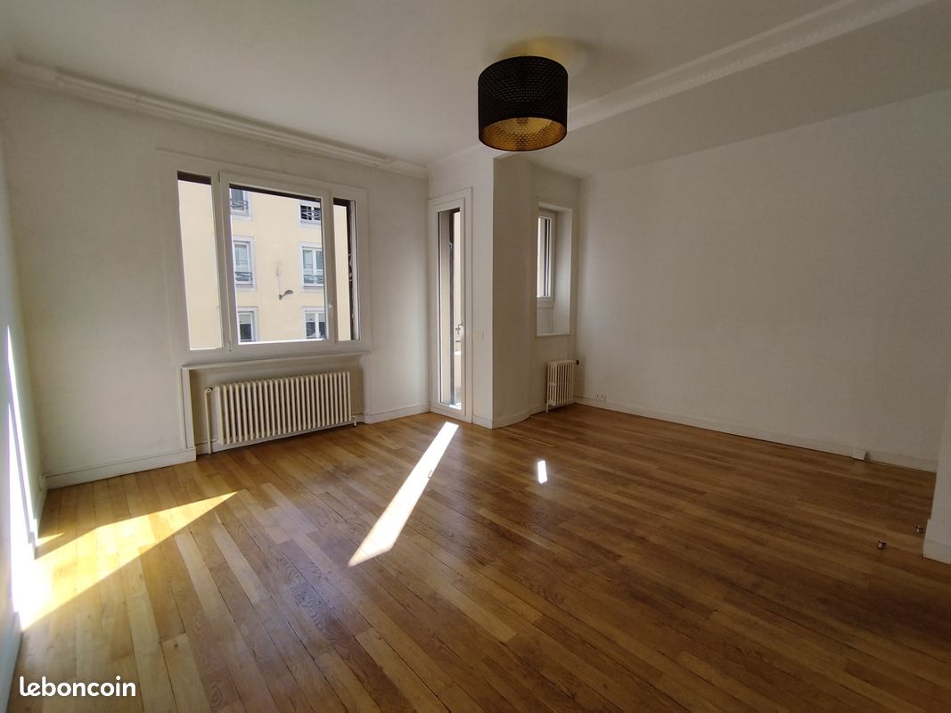 Appartement 3 pièces 79 m² · à Grenoble · 79 m² · 950 €/mois