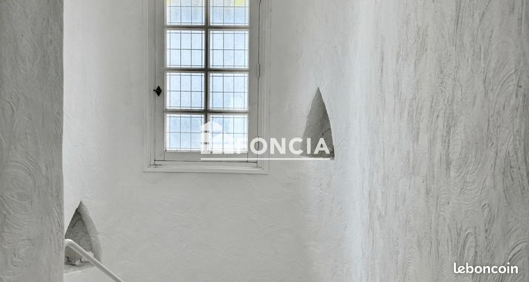 https://img.leboncoin.fr/api/v1/lbcpb1/images/75/72/31/75723142124d6f9eec550c50bbcf25ac386c3cde.jpg?rule=ad-image