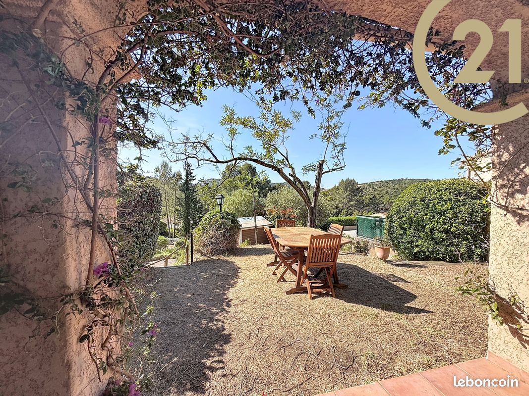 Maison 4 pièces 112 m² · à Saint-Raphaël · 112 m² · 1 850 €/mois