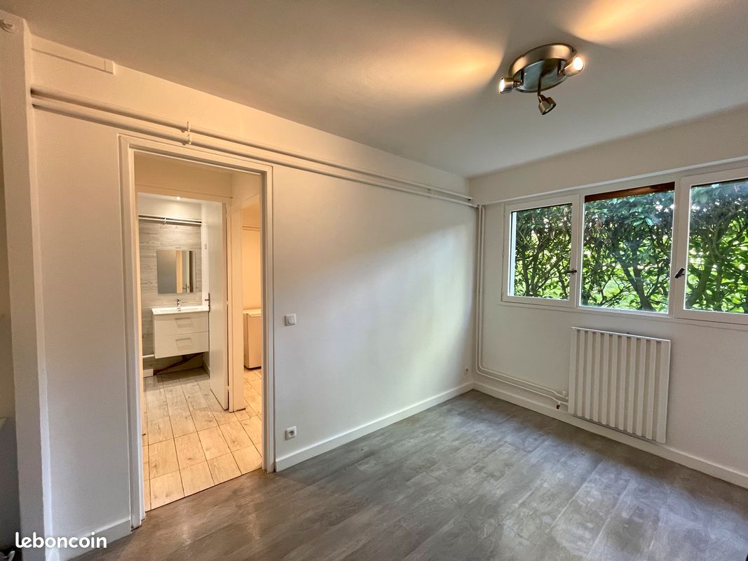 Appartement 1 pièce 19 m² · à Noisy-le-Roi · 19 m² · 93 500 €
