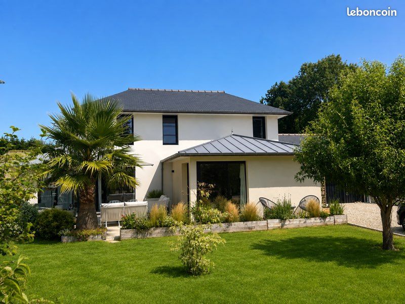 Maison 7 pièces 142 m² · à Saint-Lunaire · 142 m² · 995 000 €