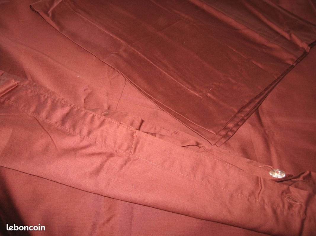 Housse de couette neuve +1 taie 2m/1,50m (image 1)