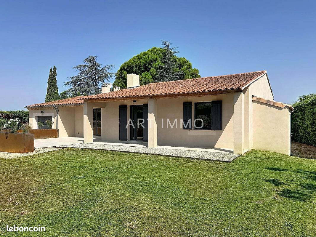 Maison 5 pièces 115 m² · à Robion · 115 m² · 579 000 €
