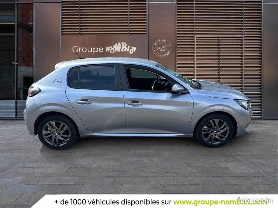 Peugeot 208 PureTech 100 S&S BVM6 Style (image 4)