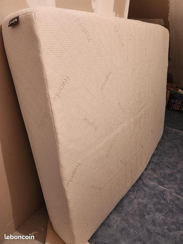 Matelas HYPNIA memoire de forme ferme (image 1)