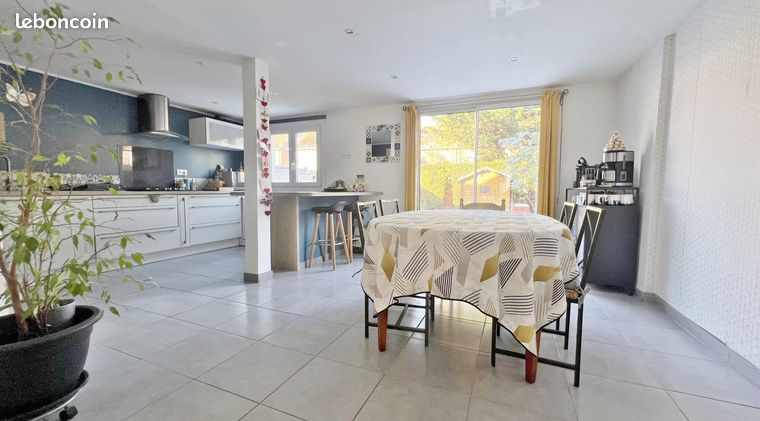 Maison 4 pièces 95 m²