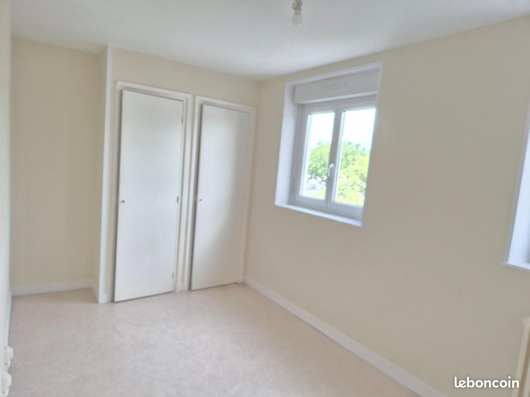 Appartement a louer saint-lo - 4 pièce(s) - 88 m2 - Surfyn