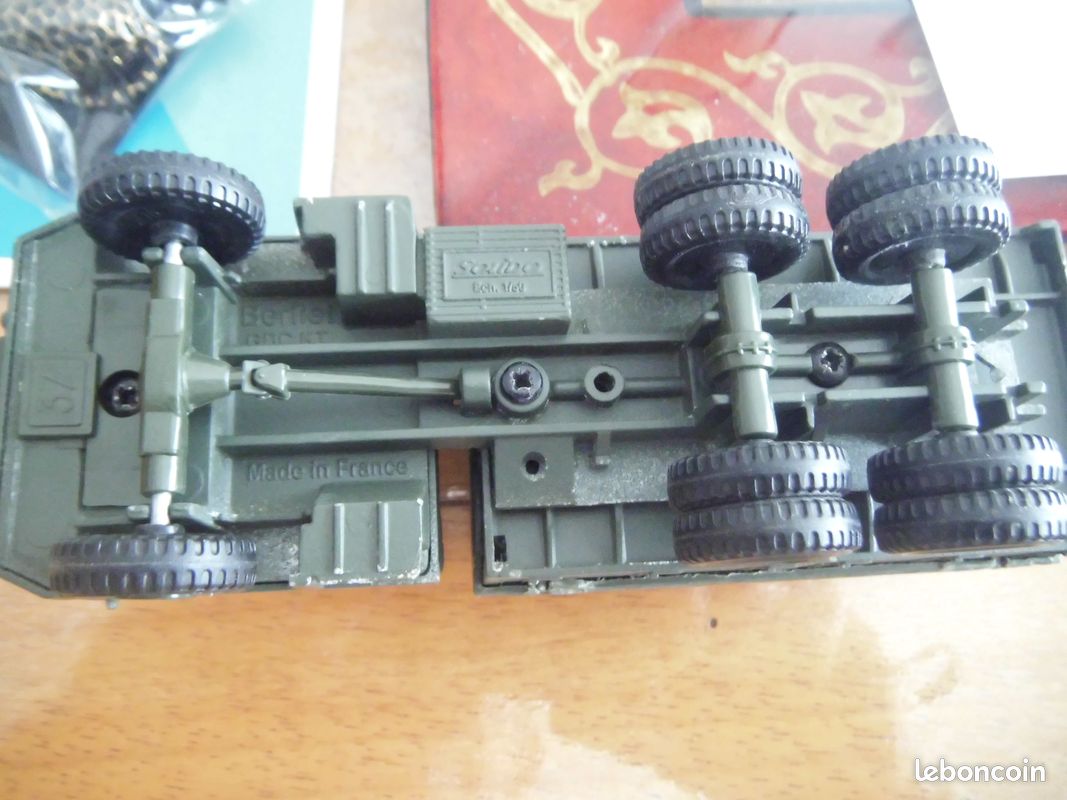 Solido Berliet GBC Militaire – France, échelle 1/50, Neuf, Accessoires