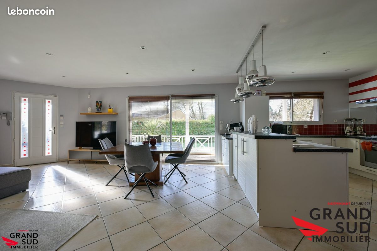 Maison 6 pièces 168 m² · à Léognan · 168 m² · 629 000 €
