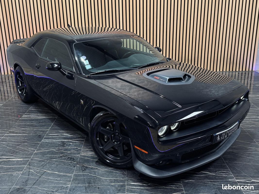 Dodge challenger 6.4l 485 srt scatpack hornet shaker immat fr sort de résvision etat neuf (image 19)