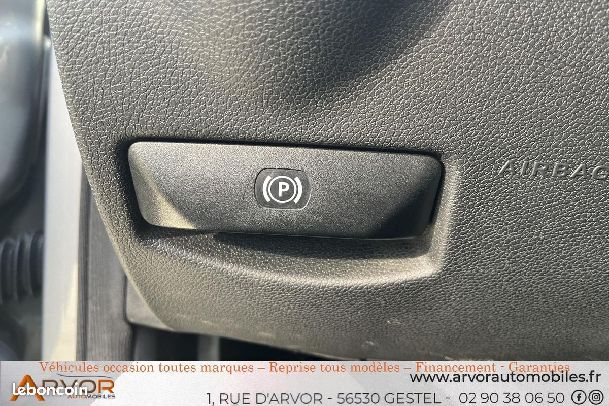 MERCEDES CLASSE C 320 CDI Avantgarde - BVA G-Tronic (image 28)