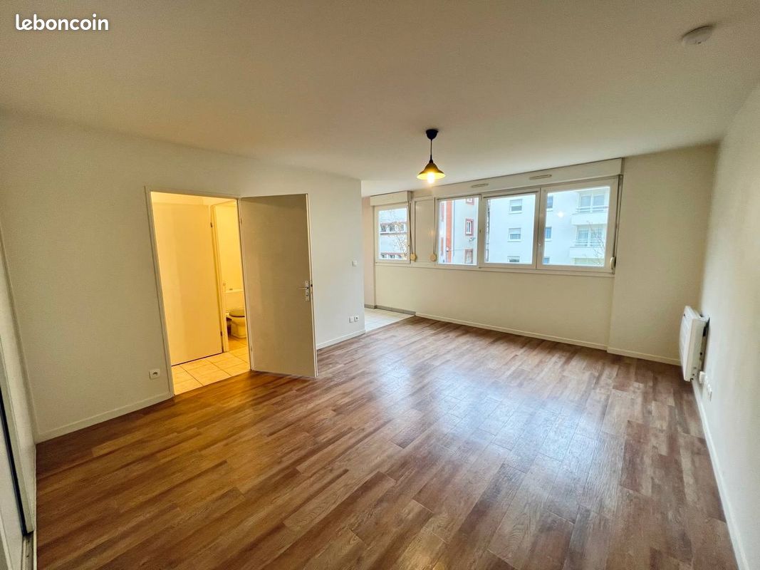 Appartement 1 pièce 32 m² · à Reims · 32 m² · 580 €