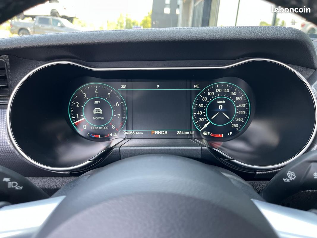 FORD MUSTANG GT CABRIOLET V8 5.0L BVA10 - Pas de Malus (image 28)