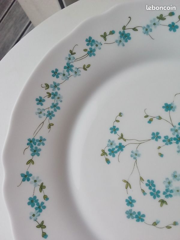 Arcopal myosotis - grand plat de service rond - - Arts de la table