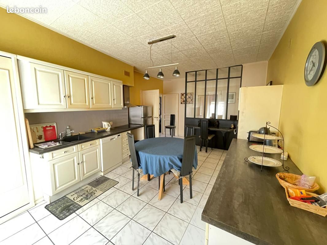 Appartement 2 pièces 61 m² · à Dole · 61 m² · 655 €