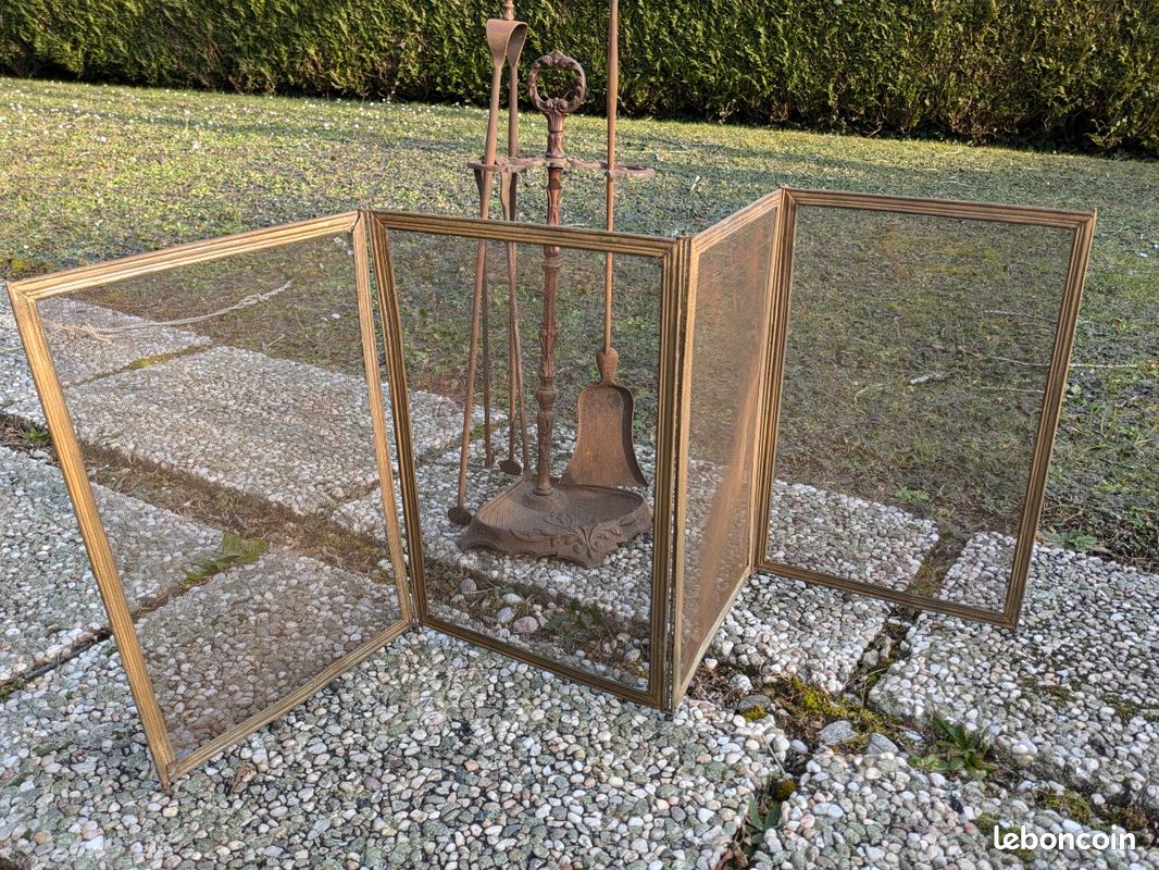 ANCIEN PARE-FEU DE Cheminée en fonte et laiton EUR 60,00 - FR