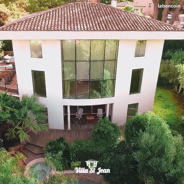 Appartement 1 pièce 28 m² · à La Ciotat · 28 m² · 820 €/mois