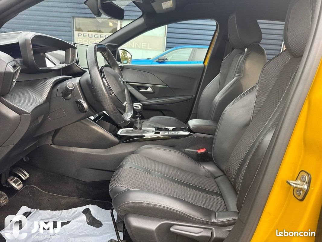 PEUGEOT 208 PureTech 100 S&S BVM6 GT (image 9)
