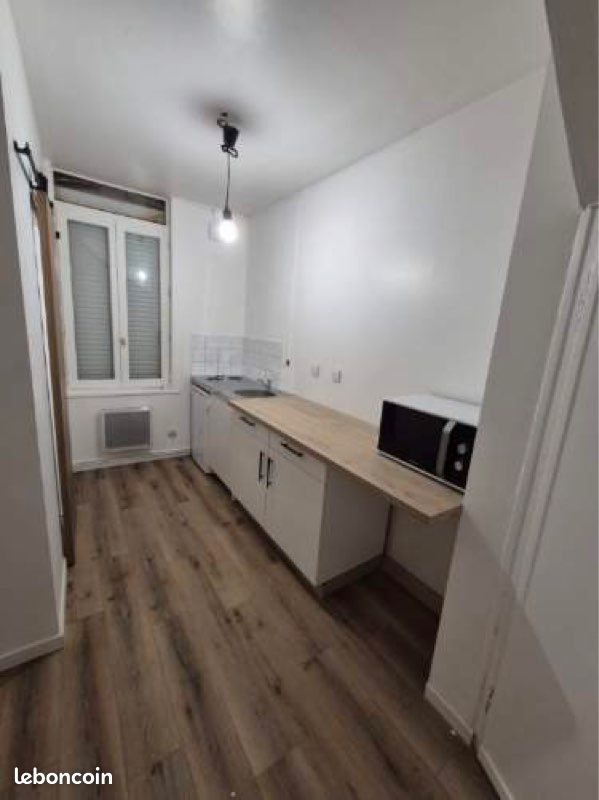 Appartement 2 pièces 27 m² · à Amiens · 27 m² · 450 €
