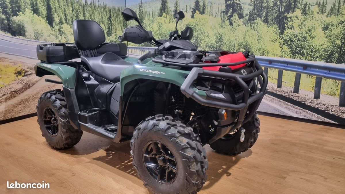 QUAD CAN AM OUTLANDER MAX PRO XU HD7 / 320KMS / 2024 / VEHICULE DE