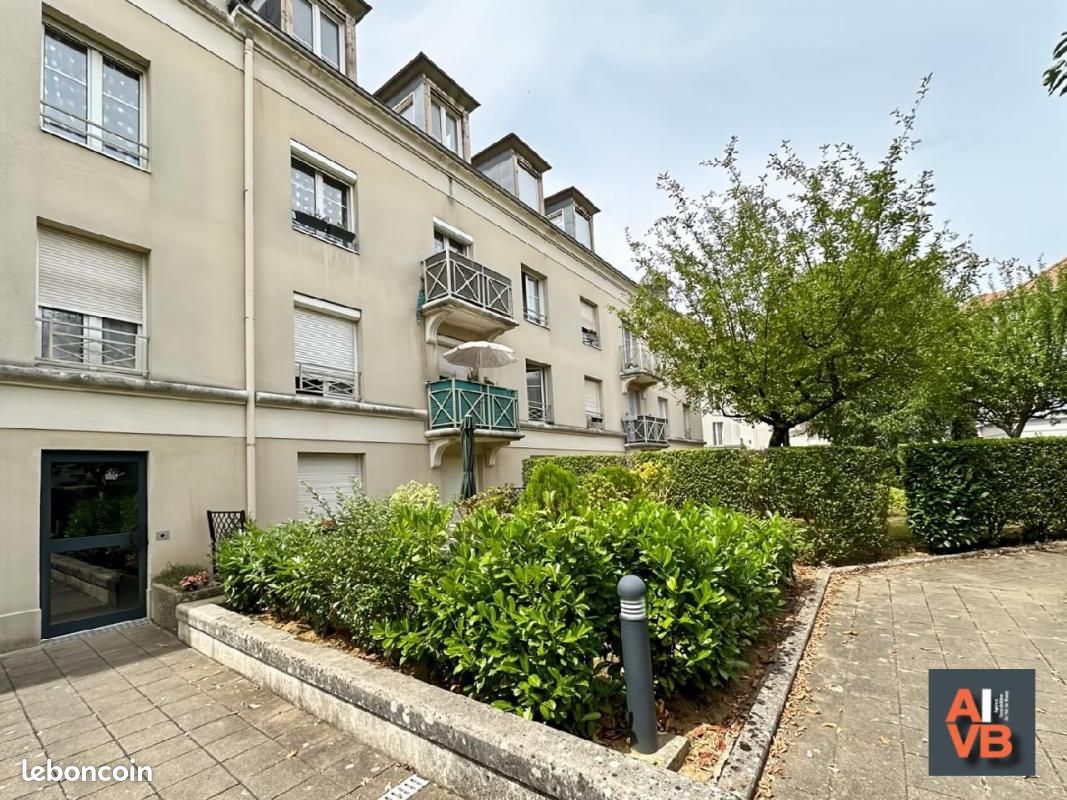 Appartement 3 pièces 52 m² · à Bussy-Saint-Georges · 52 m² · 219 000 €