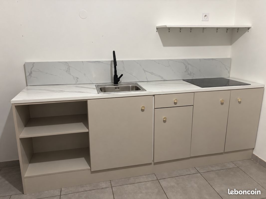 Cuisine en kit (image 1)