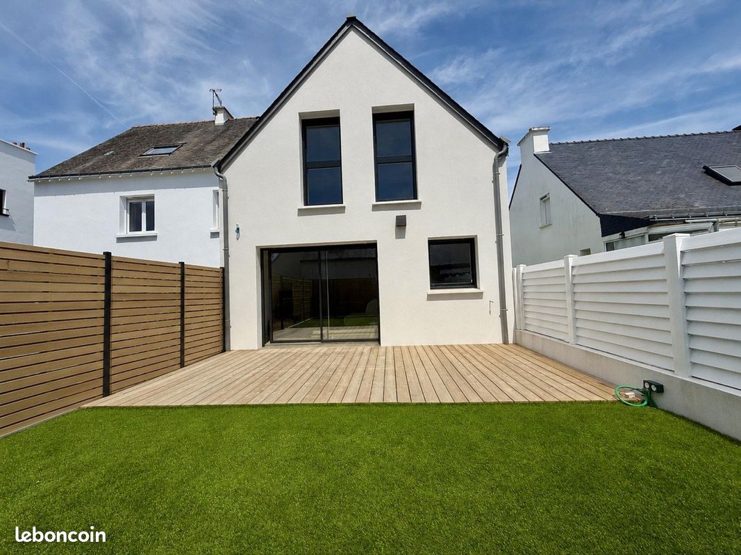 Maison 4 pièces 76 m² · à Ploemeur · 76 m² · 449 950 €