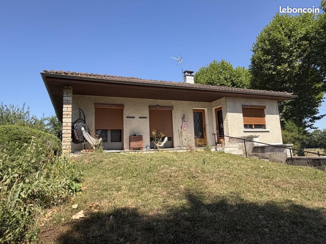Maison 4 pièces 92 m² · à Saint-André-sur-Vieux-Jonc · 92 m² · 1 250 €
