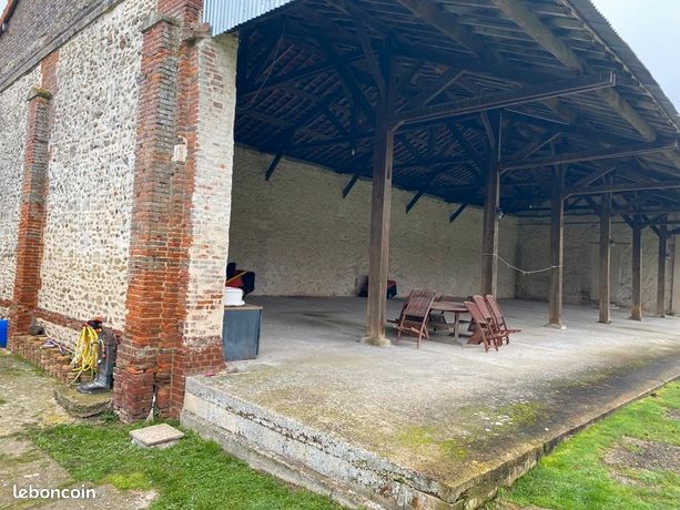 Grange 1 pièce 374 m²