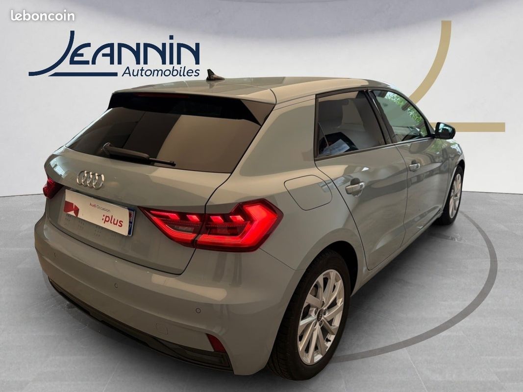 AUDI A1 Sportback 30 TFSI 116 ch S tronic 7 Avus (image 5)