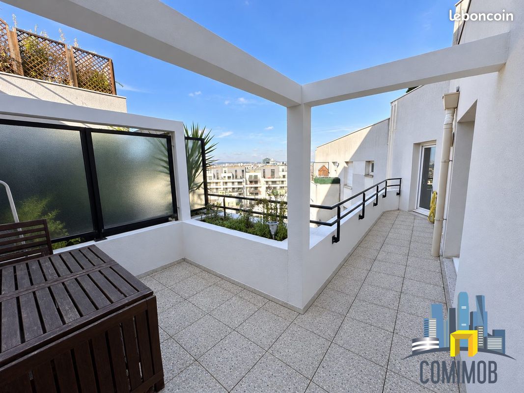 Appartement 4 pièces 88 m² · à Courbevoie · 88 m² · 705 000 €