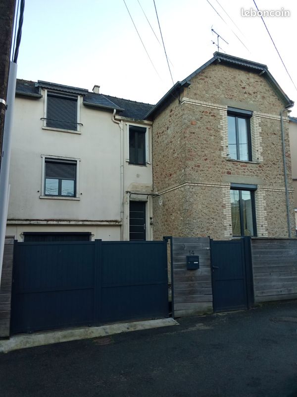 Maison 7 pièces 140 m² · à Fougères · 140 m² · 235 000 €