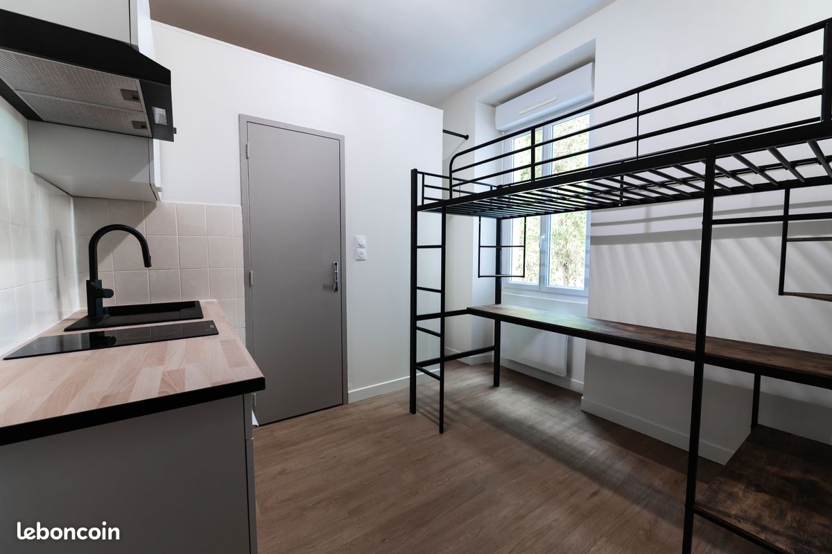 Appartement 2 pièces 10 m² · à Angers · 10 m² · 420 €
