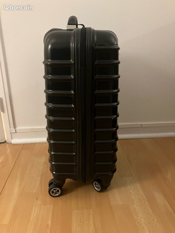 Valise Neuve Vuarnet 60X40X25 cm (image 9)