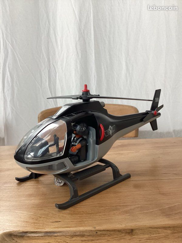 Hélicoptère de police 👮🏻♂️ Playmobil (image 1)